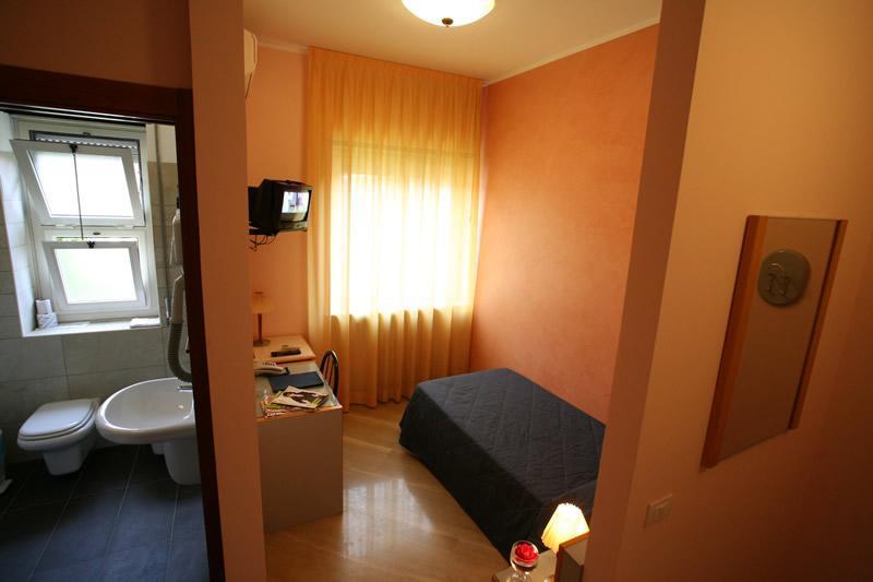 Hotel Fiera Congressi Mediolan Zewnętrze zdjęcie